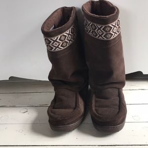 Winter Mocassin MukLuks
